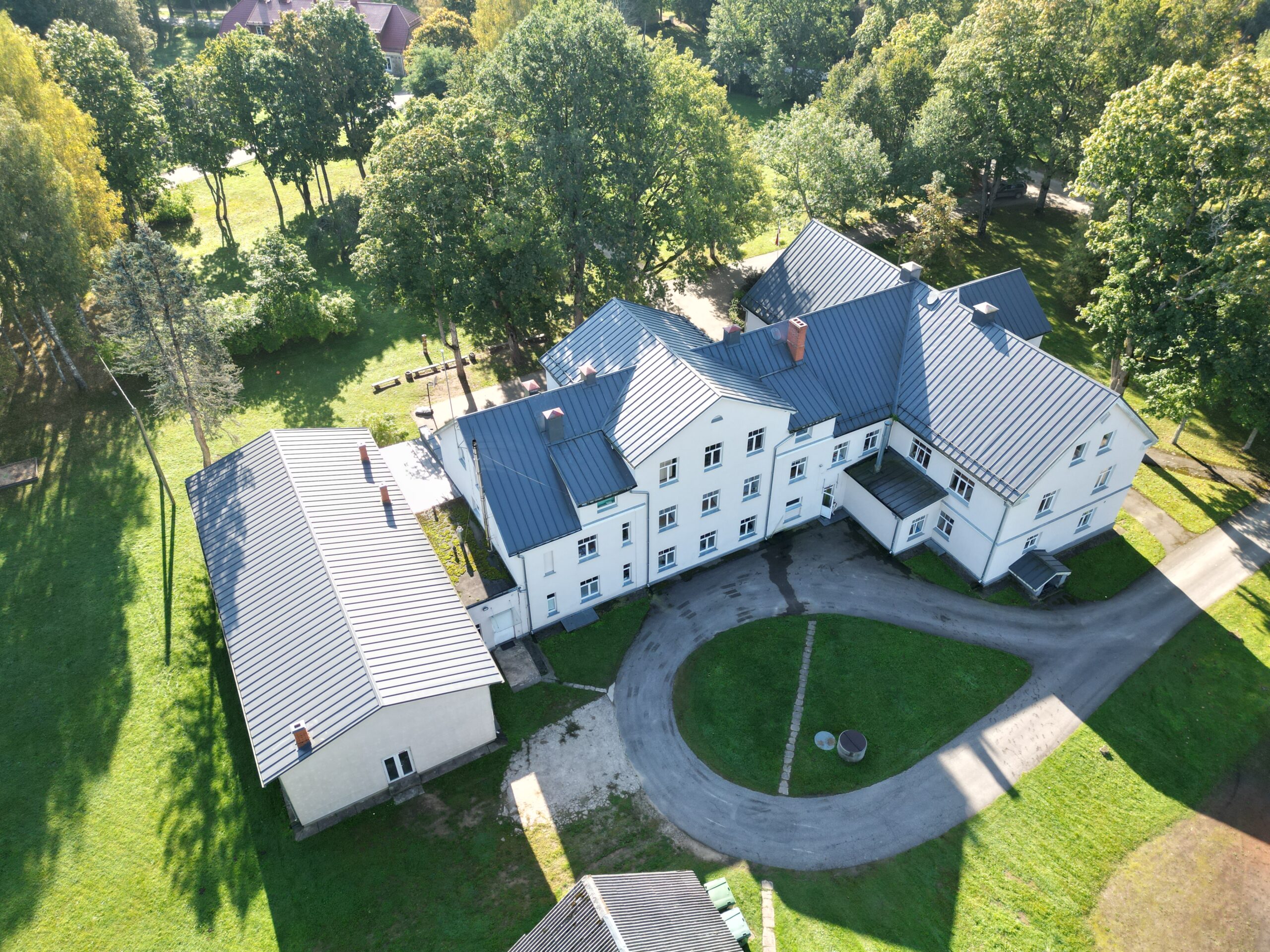 Jura Neikena Dikļu pamatskola